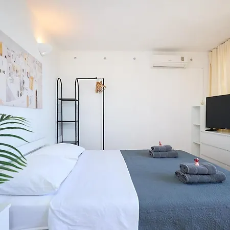 Apartment-the View 아파트