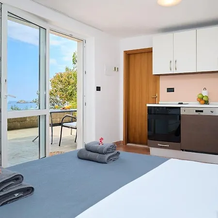 Apartment-the View 아파트 두브로브니크